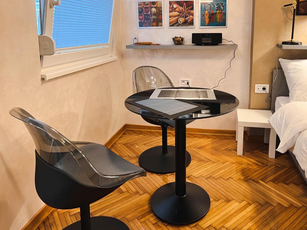 Old Town Luxury Suites Belgrad Exterior foto